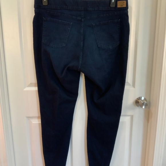 LEVI’S PULL ON SKINNY ELASTIC WAIST JEANS PLUS SIZE 22L - Picture 3 of 10